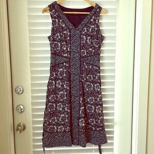 Floral Patterned Blue and White Dress